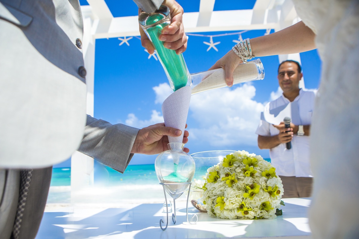Tips For How To Do A Sand Ceremony