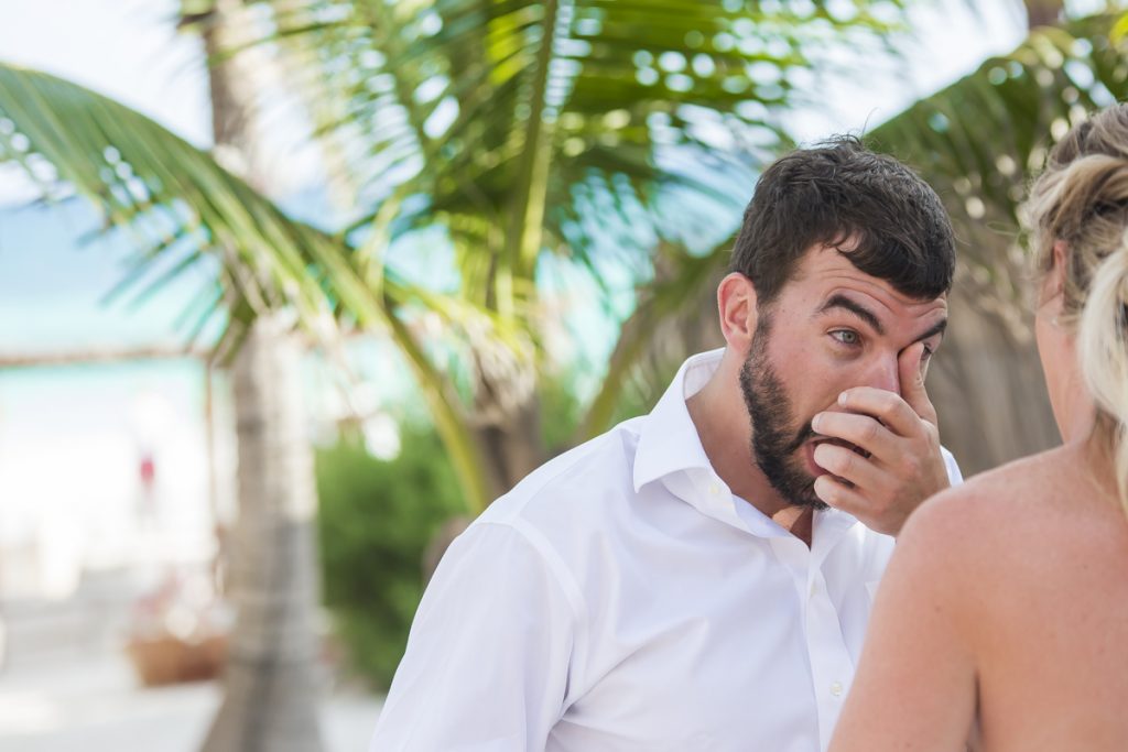 jessica brian beach wedding akiin beach club tulum 06 15 1024x683 - 3 Great Reasons You Should Do 'First Look' Wedding Photos