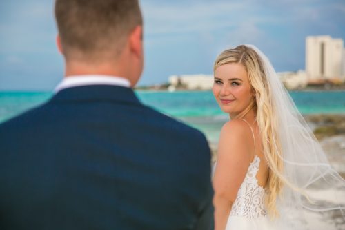 Iona Travis Hotel Riu Cancun Wedding 6 500x333 - Iona & Travis - Hotel Riu Cancun